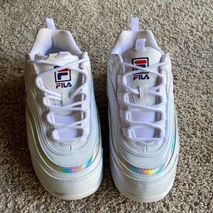 Fila Women’s Dissary Sneaker